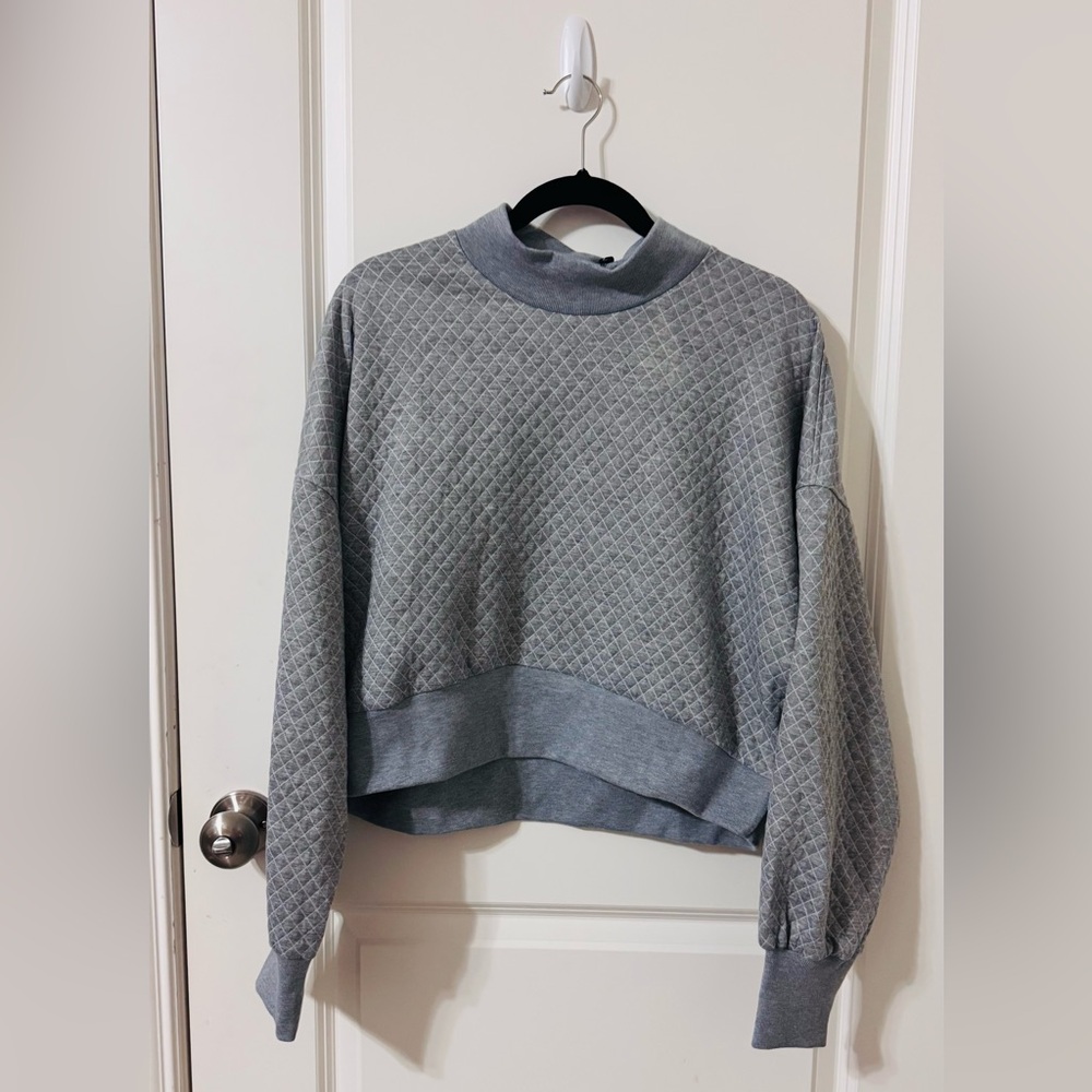 Socialite Light Gray Quilted Women's Sweater